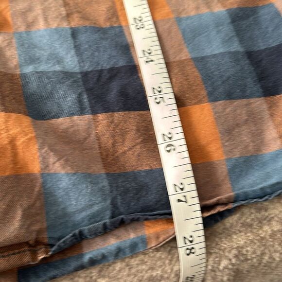Men’s button up - Picture 4 of 4